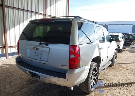 2011 Chevrolet Tahoe Lt из США, поврежденный, VIN 1GNSCBE02BR152078
